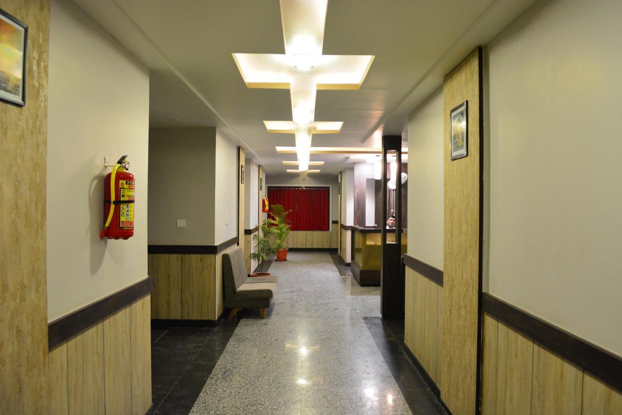 Hotel Desert Inn Barmer Exterior photo